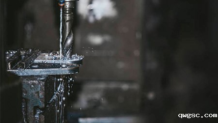 硬质合金钻头的四种根基类型及其应用